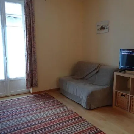 Appartement 2 Pieces Proche Du Centre